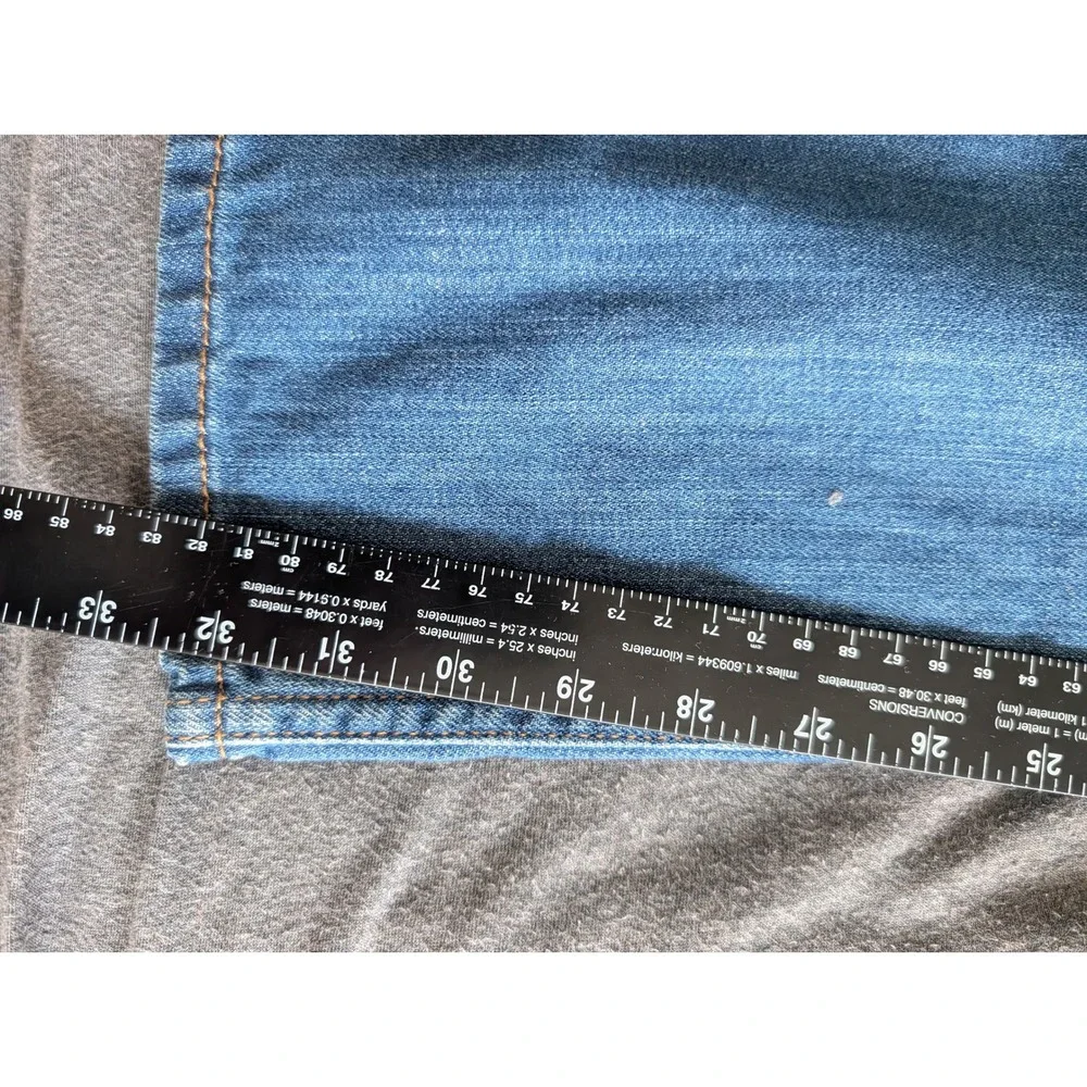 Levis 514 Straight Fit Mens Jeans 33x32 Medium Wash Blue Denim 005140487
